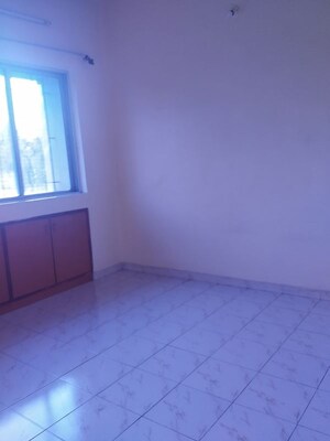 Room in 2 BHK Apartment at Jeff Surobhi Township, Tingre Nagar – for Rent
