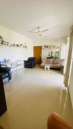 2 BHK + Pooja Room,Servant Room,Extra Room Apartment For Rent in Pride Aashiyana