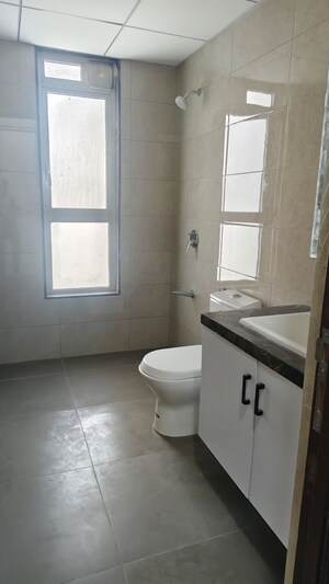 Bathroom in 3.5 BHK Apartment at Kalpataru Vista, Sector 128 – for Sale