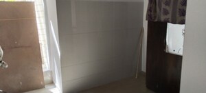 Room in 3 BHK Apartment at Kanchan Nalanda CHS, Malad West – for Rent