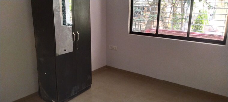 Room, kanchan-nalanda-chs 3 Bedroom 900 Sq.Ft. Apartment In Malad West Mumbai 10303472