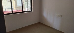 Room in 3 BHK Apartment at Kanchan Nalanda CHS, Malad West – for Rent