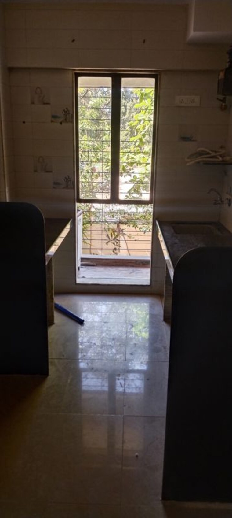 Balcony, kanchan-nalanda-chs 3 Bedroom 900 Sq.Ft. Apartment In Malad West Mumbai 10303472