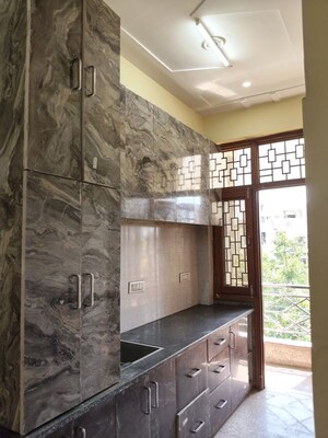 Kitchen in 1 BHK Independent House at RWA Apartments Sector 71, Sector 71 – for Rent