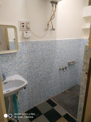 Bathroom in 2 BHK Apartment at Banashankari – for Rent