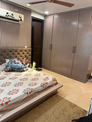Bedroom in 3 BHK Builder Floor at Delhi Cantonment – for Rent