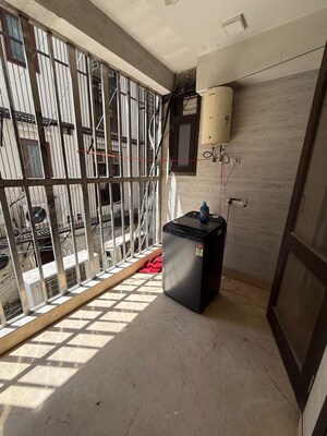 Balcony in 3 BHK Builder Floor at Delhi Cantonment – for Rent