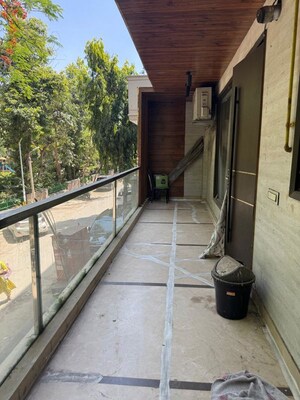 Balcony in 3 BHK Builder Floor at Delhi Cantonment – for Rent
