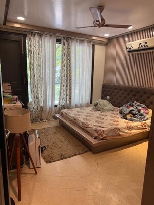 Bedroom in 3 BHK Builder Floor at Delhi Cantonment – for Rent