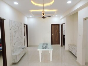 Room in 3 BHK Builder Floor at Kondapur – for Rent