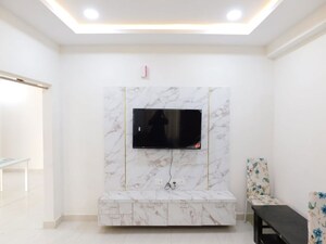 Bedroom in 3 BHK Builder Floor at Kondapur – for Rent