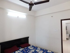 Bedroom in 3 BHK Builder Floor at Kondapur – for Rent