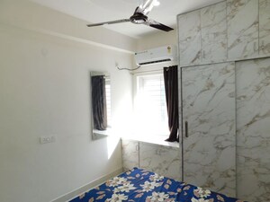 Bedroom in 3 BHK Builder Floor at Kondapur – for Rent