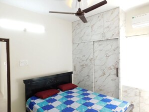 Bedroom in 3 BHK Builder Floor at Kondapur – for Rent