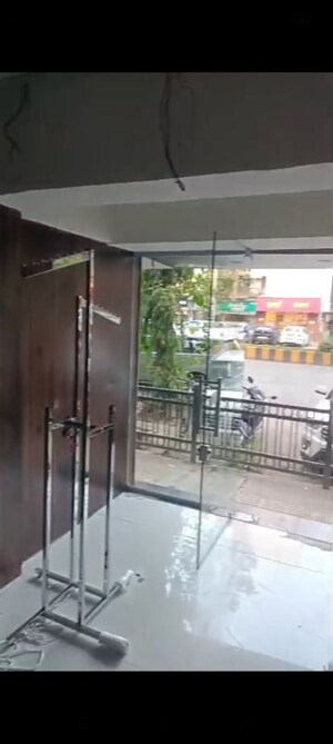  Shop For Rent in Oshiwara