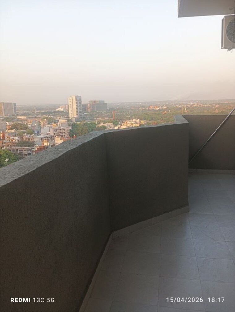 Balcony, pyramid-midtown 2 Bedroom 1000 Sq.Ft. Apartment In Sector 59 Gurgaon 10303514