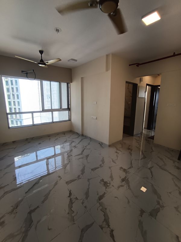 2 BHK 950 Sq.Ft. Apartment in Dotom Isle