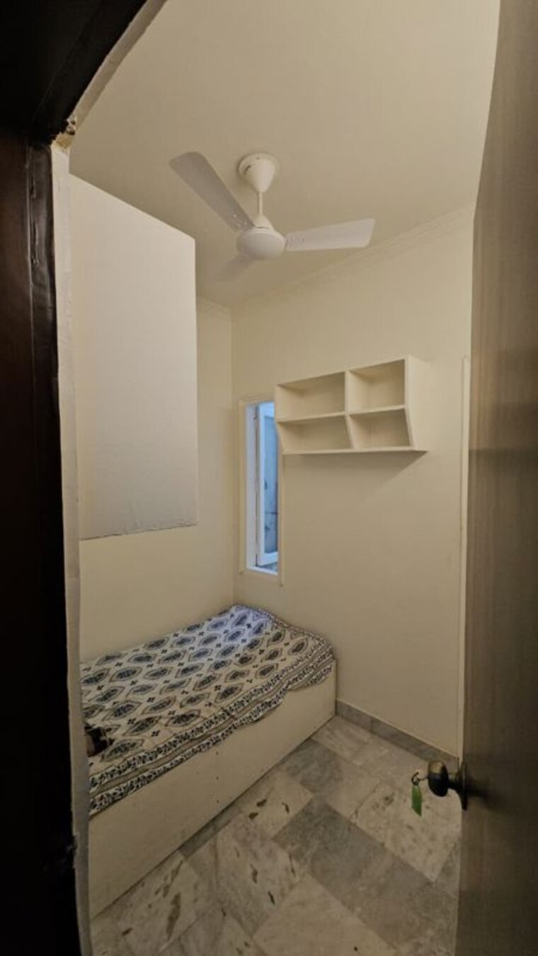 Bedroom, panchsheel park 3 Bedroom 2100 Sq.Ft. Builder Floor In Panchsheel Park Delhi 10303564
