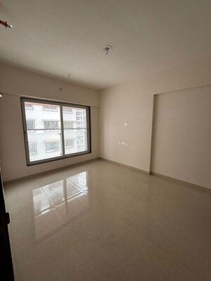 Room in 2 BHK Apartment at Madhuban Shiv Dham Complex, Malad East – for Rent