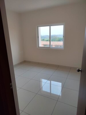 Room in 1 BHK Apartment at Prestige Finsbury Park Hyde, Bagaluru – for Sale