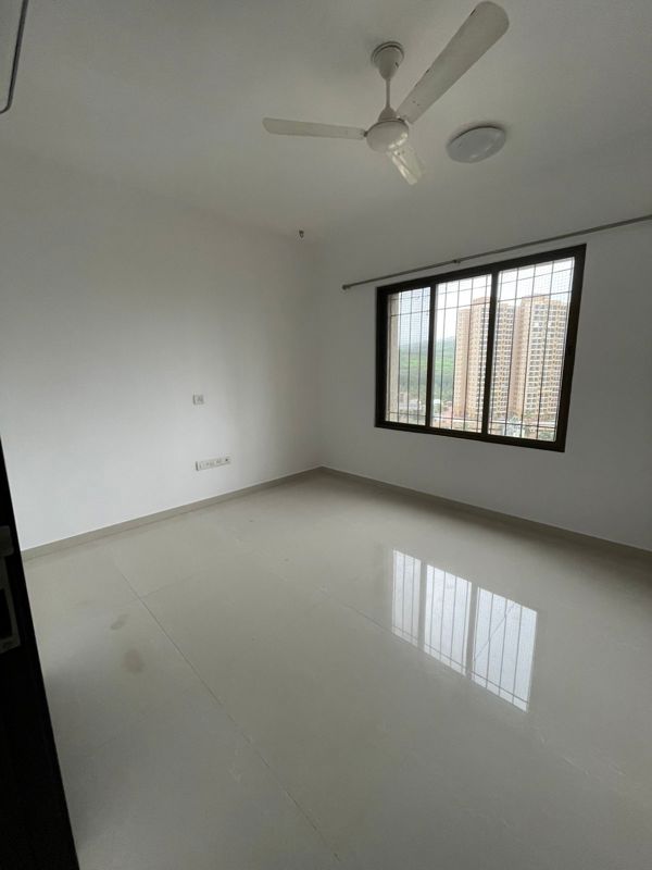 1 BHK 425 Sq.Ft. Apartment in Lalani Grandeur