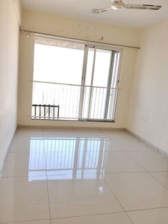 1 BHK Apartment For Rent in Godrej Nest Kandivali