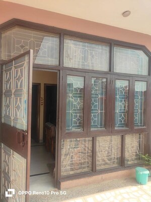 Living Room in 2 BHK Builder Floor at RWA Apartments, Sector 31 – for Rent