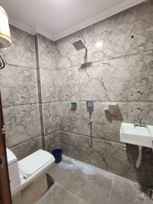 Bathroom in 1 BHK Apartment at Panchsheel Vihar – for Rent