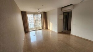 Room in 2 BHK Apartment at Castle Rock, Powai – for Rent