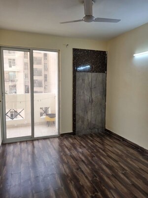 2 BHK Apartment For Rent in SCC Heights, Raj Nagar Extension