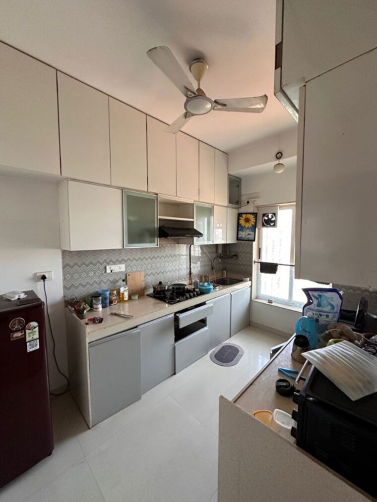 Kitchen, romell-aether 2 Bedroom 715 Sq.Ft. Apartment In Goregaon East Mumbai 10303703