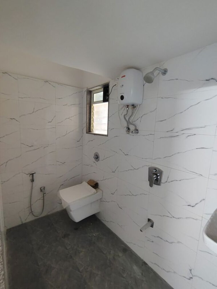 Bathroom, kalina-sangam-chs 1 Bedroom 450 Sq.Ft. Apartment In Santacruz East Mumbai 10303732