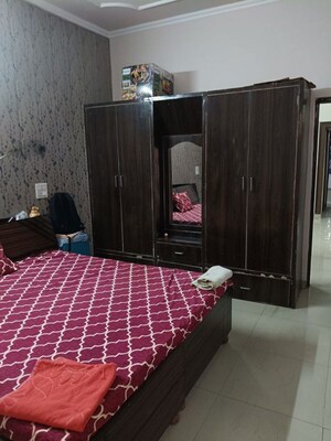 Bedroom in 2 BHK Builder Floor at Pir Machalla – for Rent
