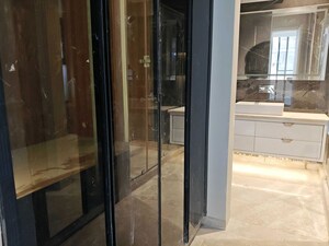 Building Lobby in 3 BHK Builder Floor at Navjeevan Vihar – for Rent