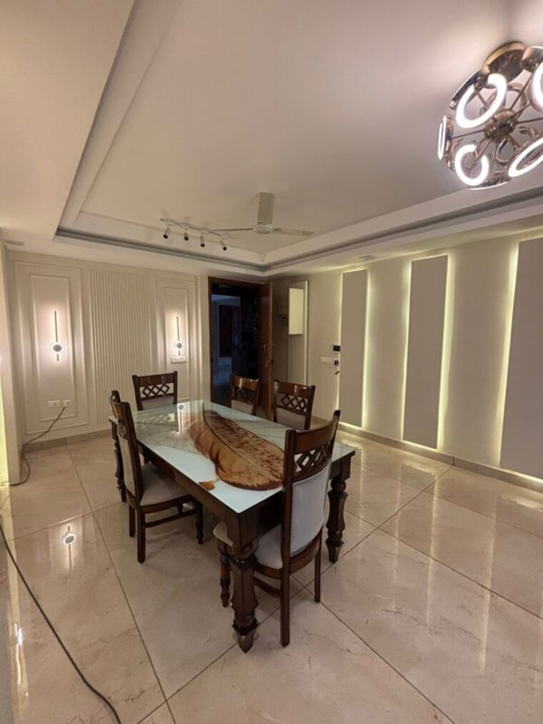 Living Room, mi-rustle-court 3.5 Bedroom 2200 Sq.Ft. Apartment In Gomti Nagar Lucknow 10303791