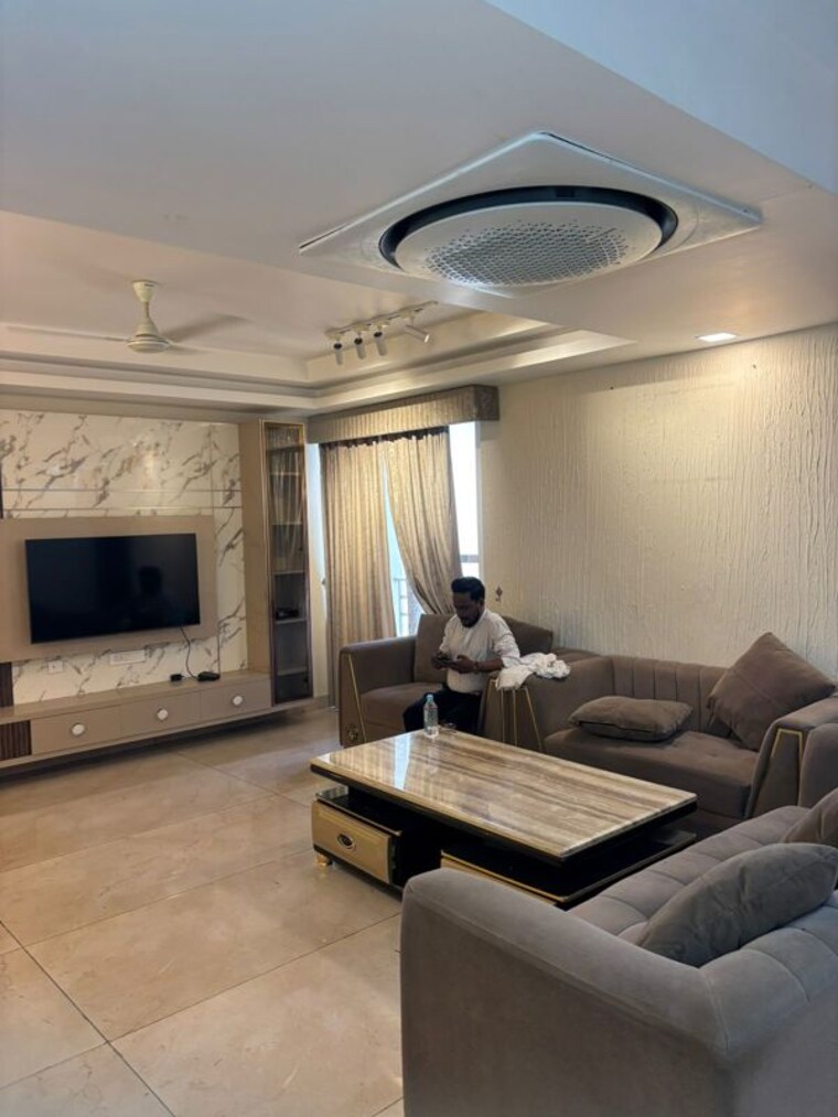 Living Room, mi-rustle-court 3.5 Bedroom 2200 Sq.Ft. Apartment In Gomti Nagar Lucknow 10303791