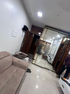 1 BHK + Pooja Room Apartment For Rent in Bhoomi Tower Santacruz East