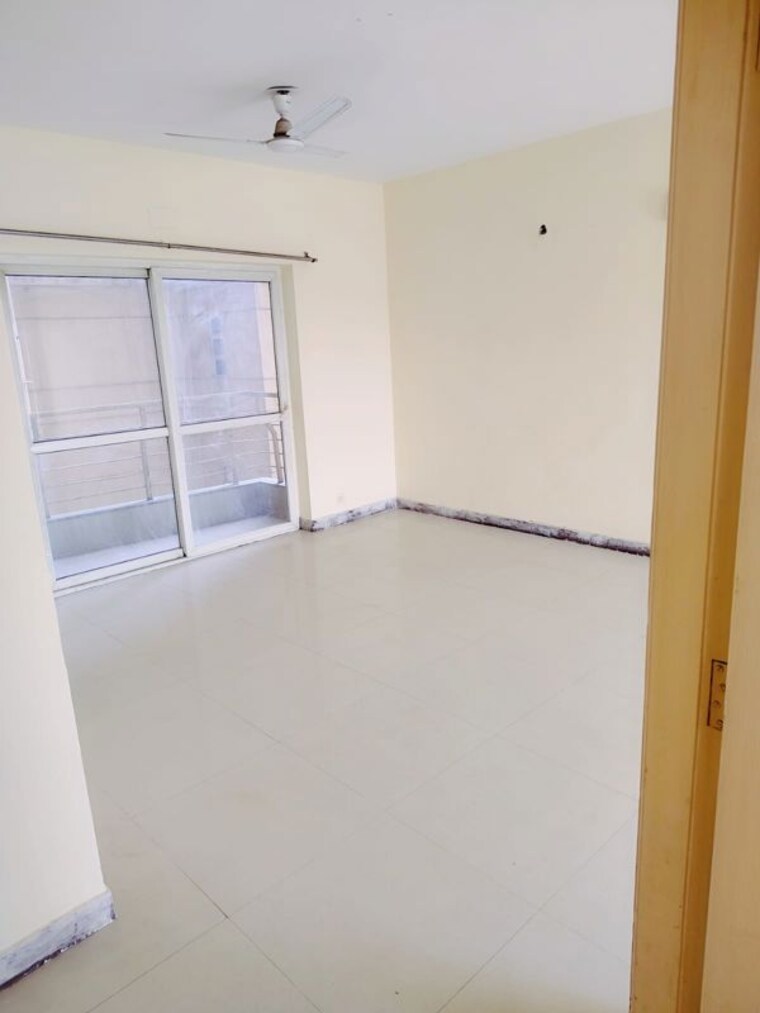 Room, bptp-the-resort 3 Bedroom 1890 Sq.Ft. Apartment In Sector 75 Faridabad 10301097