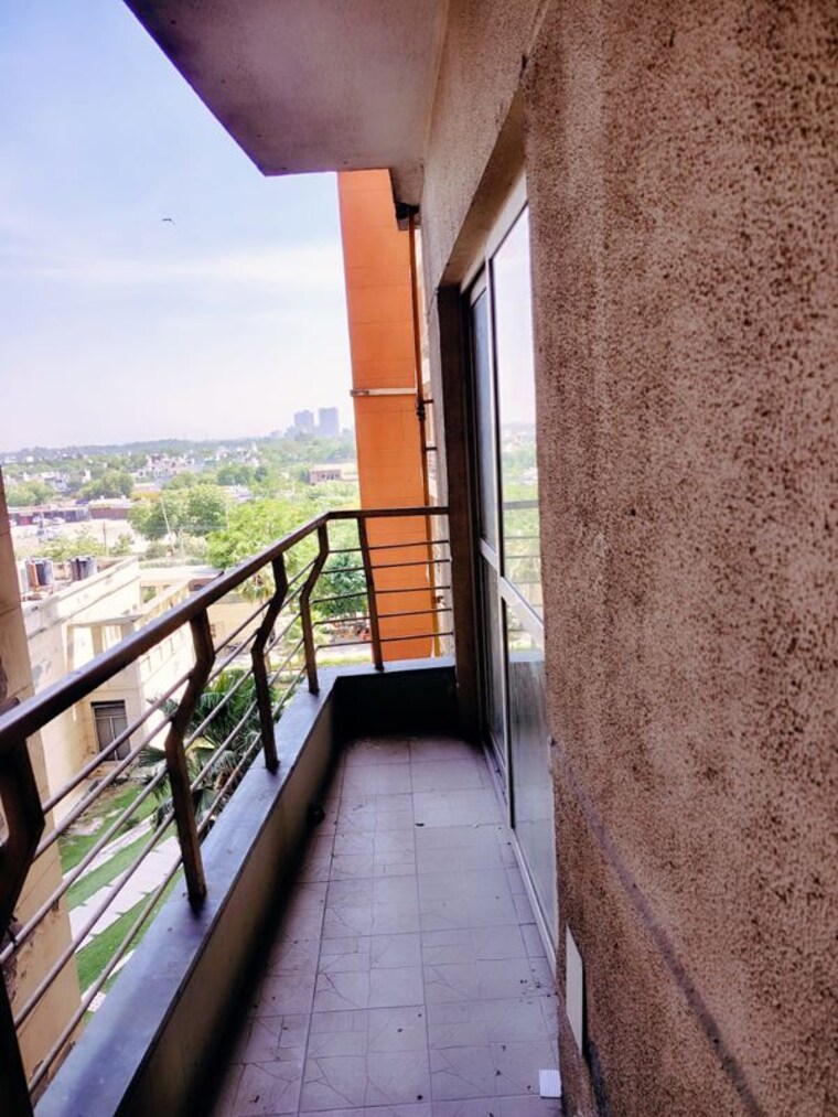 Balcony, bptp-the-resort 3 Bedroom 1890 Sq.Ft. Apartment In Sector 75 Faridabad 10301097