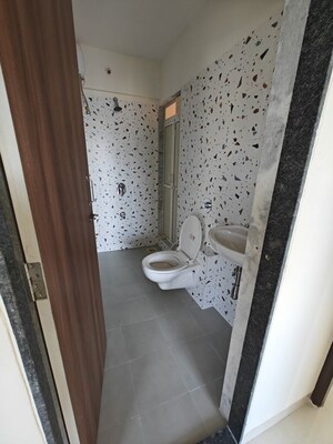 Bathroom in 1 BHK Apartment at Raunak Residency Thane, Pokhran Road No One – for Rent