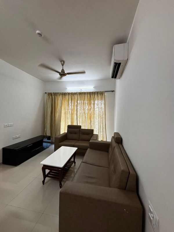 2 BHK Apartment For Rent in Lodha Amara