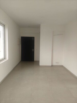 Room in 4 BHK Apartment at CHD Avenue 71, Sector 71 – for Rent