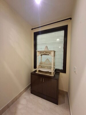  3 BHK Builder Floor at Greater Kailash – for Rent