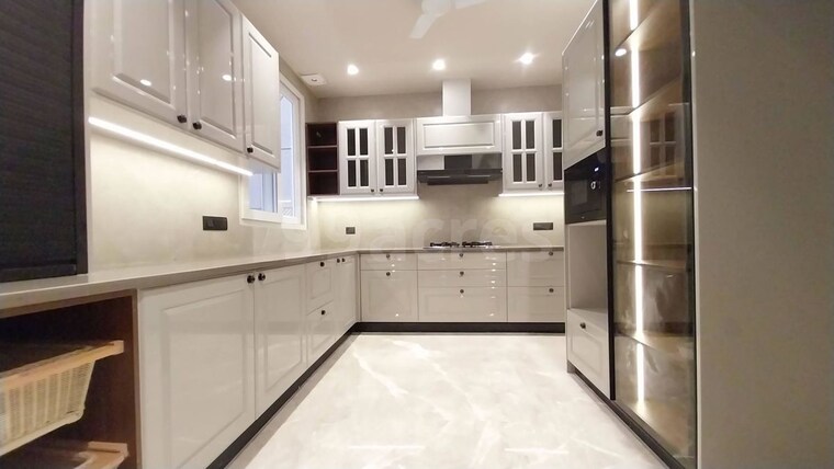 Kitchen, sarvapriya vihar 3 Bedroom 1800 Sq.Ft. Builder Floor In Sarvapriya Vihar Delhi 10256241