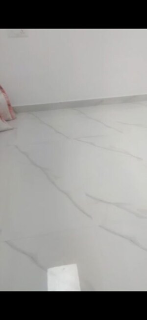 Room in  Office Space at Artha Mart, Tech Zone 4 Greater Noida – for Rent