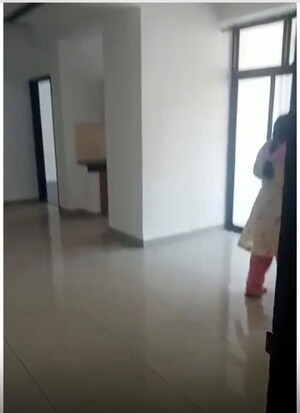 Room in 4 BHK Apartment at Ajnara Grace, Raj Nagar Extension – for Sale