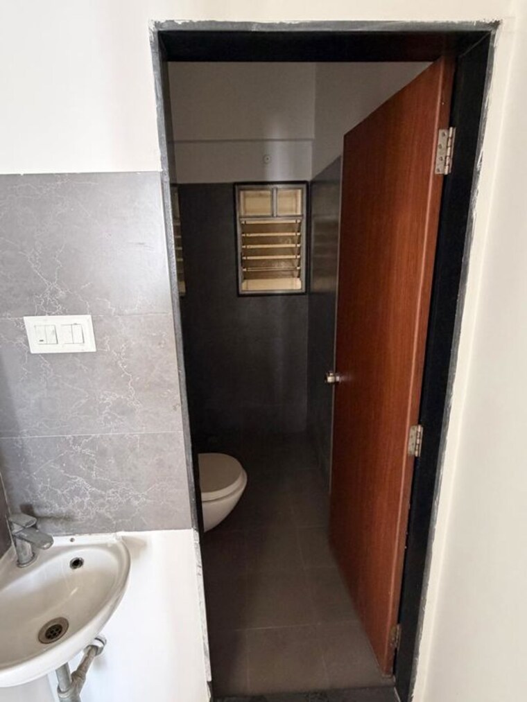 undefined, krisala-41-elite 2 Bedroom 677 Sq.Ft. Apartment In Tathawade Pune 10303973