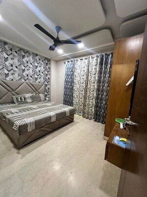 Room in 3 BHK Builder Floor at Vikas Puri – for Sale
