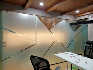 Team Area in  Office Space at Vaishnodevi Circle – for Rent