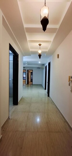  4 BHK Builder Floor at Greater Kailash – for Rent